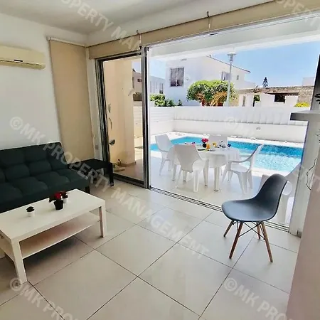 Holiday home Colonean Beach Villas Larnaca